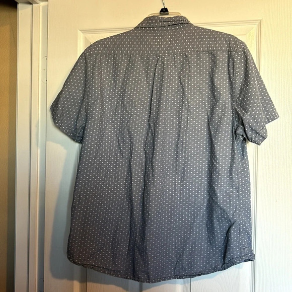 United By Blue men’s blue short sleeve button down shirt size large - Picture 7 of 9